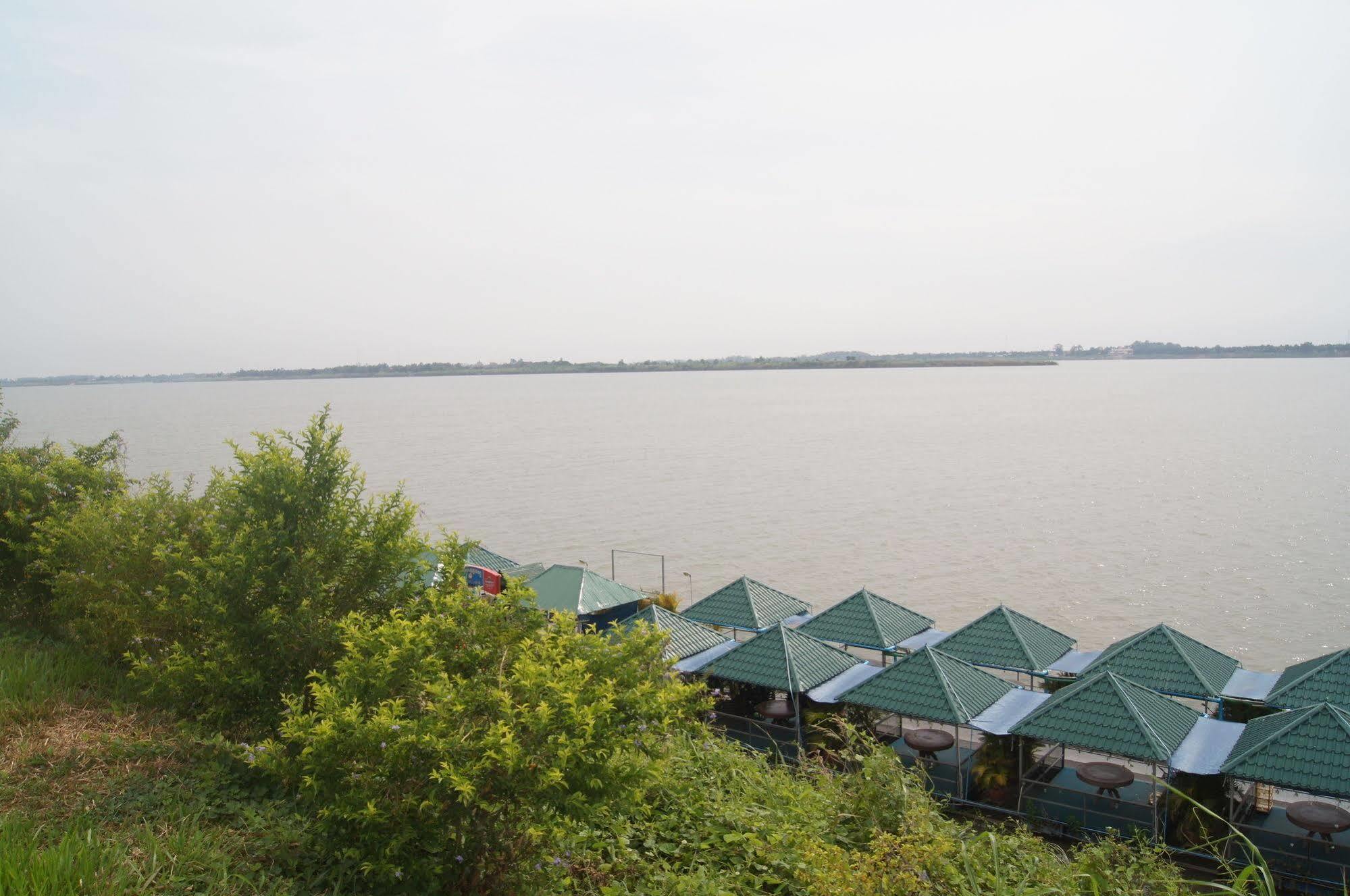 High Sky Hotel Phnom Penh Dış mekan fotoğraf