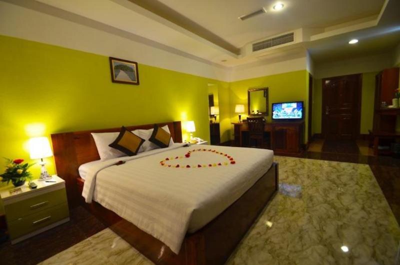 High Sky Hotel Phnom Penh Dış mekan fotoğraf